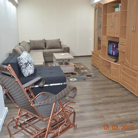 Apartment On Ikalto 8 Тбилиси Екстериор снимка