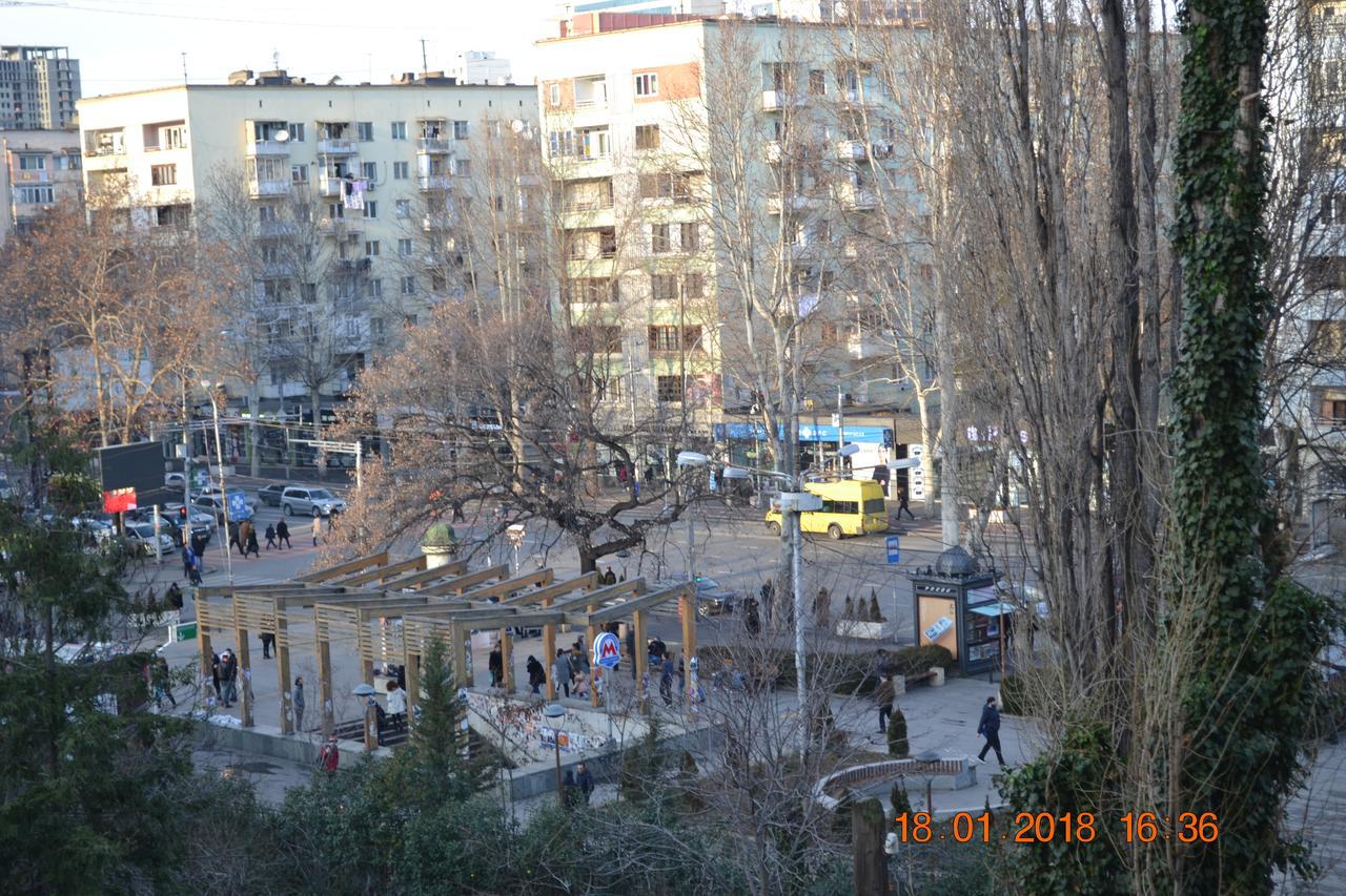 Apartment On Ikalto 8 Тбилиси Екстериор снимка
